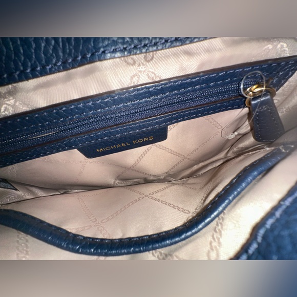 Michael Kors Navy Blue and Gold Crossbody Leather Buckle Bag - Picture 2 of 4